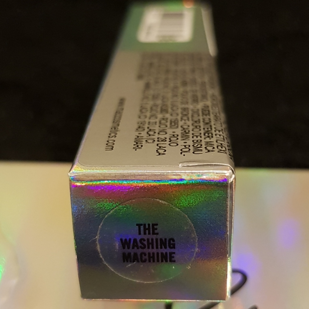 Mac Selena "The washing machine" Lipglass - Picture 8 of 8